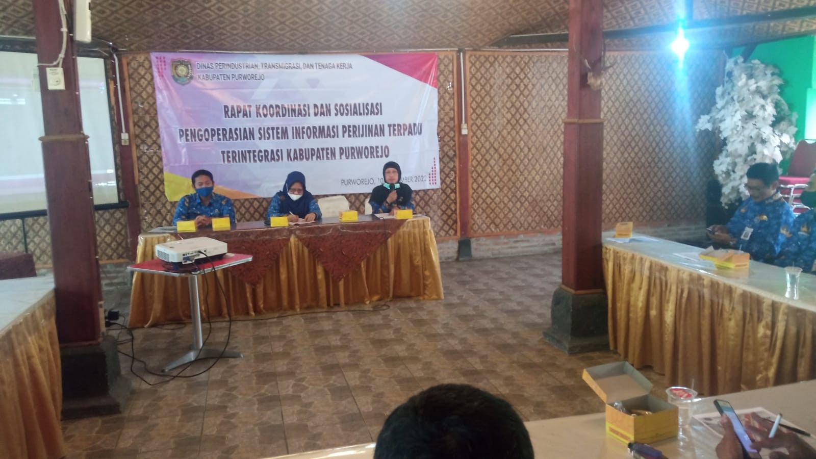 Rakor dan Sosialisasi Pengoperasian Sistem Informasi Perijinan Terpadu