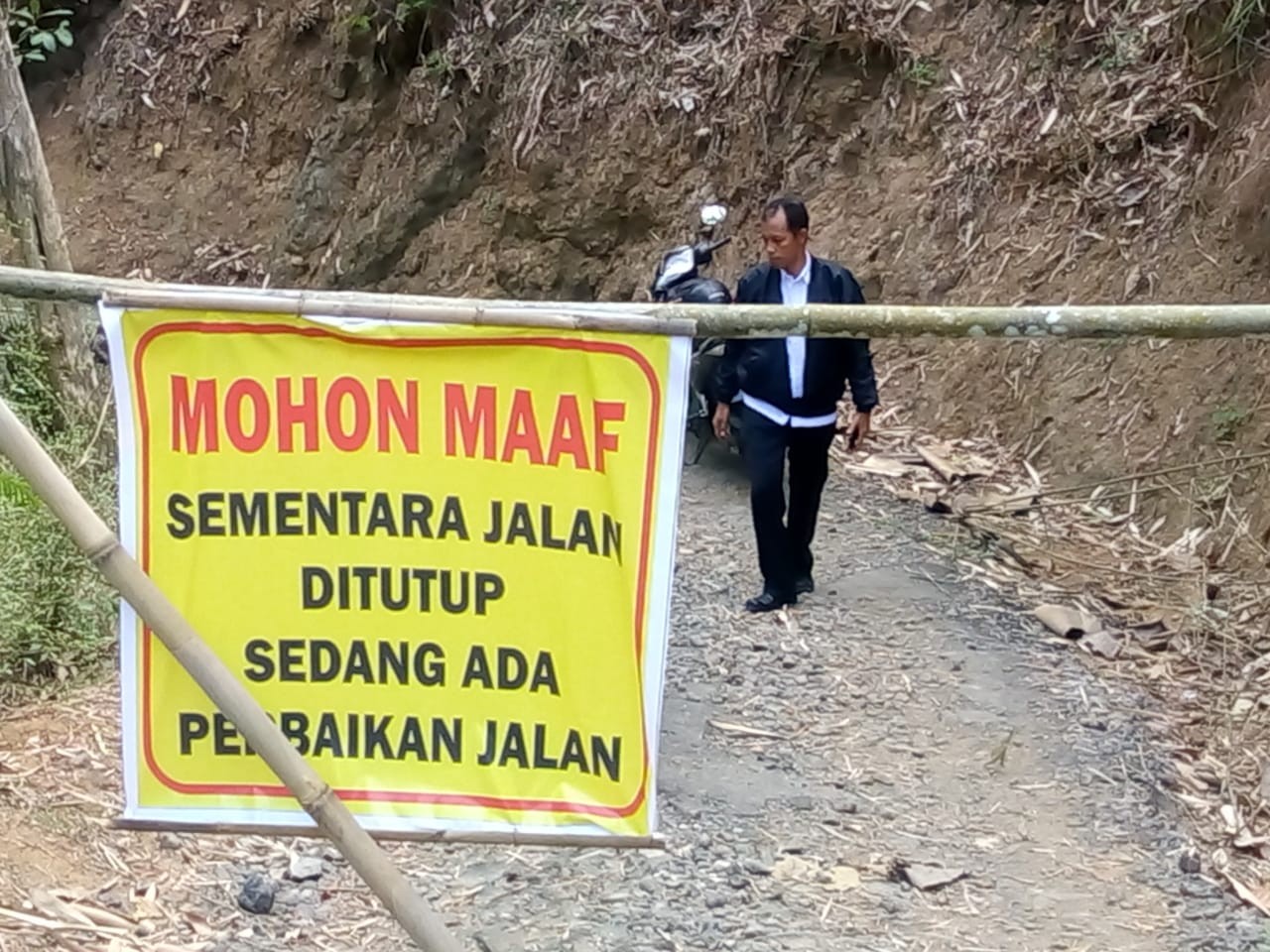 Monitor Pembangunan Jalan