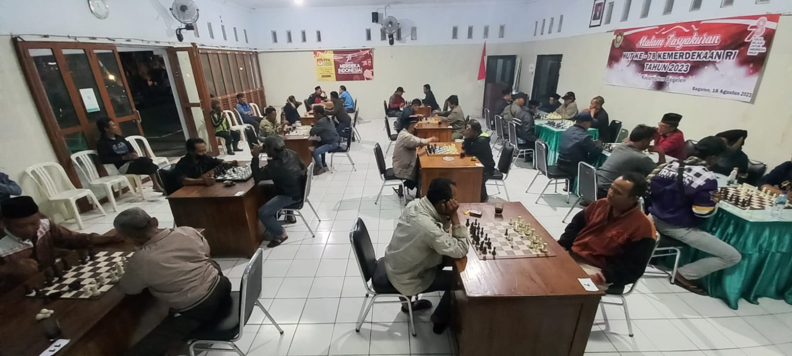 Malam Tasyakuran HUT RI ke 78 Kecamatan Bagelen Dimeriahkan Dengan Lomba Catur